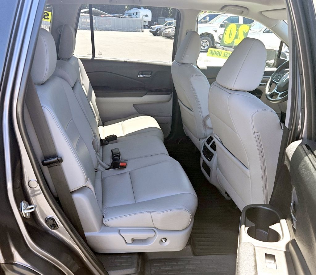 2020 Honda Pilot Image 13