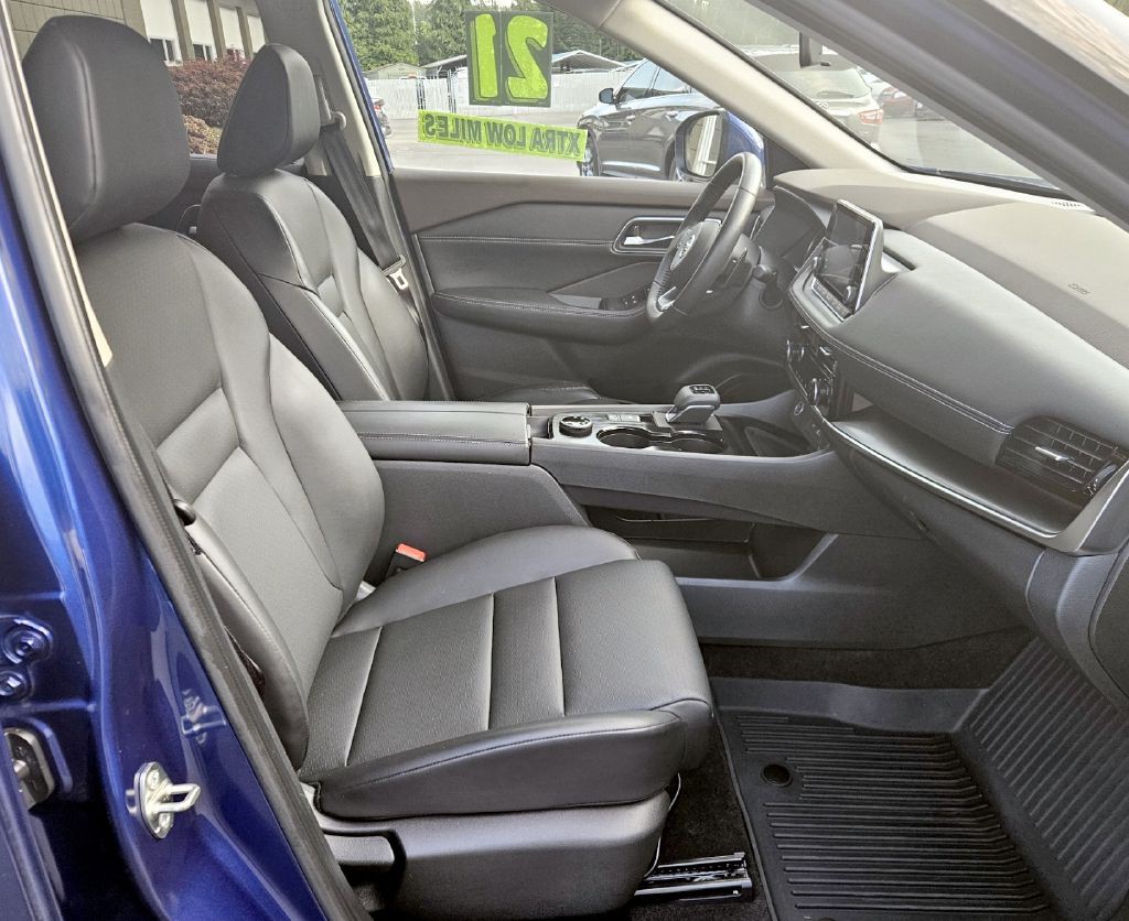 2021 Nissan Rogue Image 6