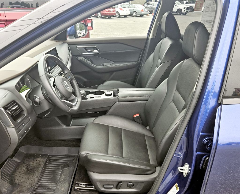 2021 Nissan Rogue Image 8
