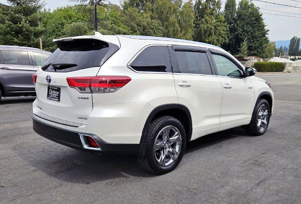 2019 Toyota Highlander Image 6