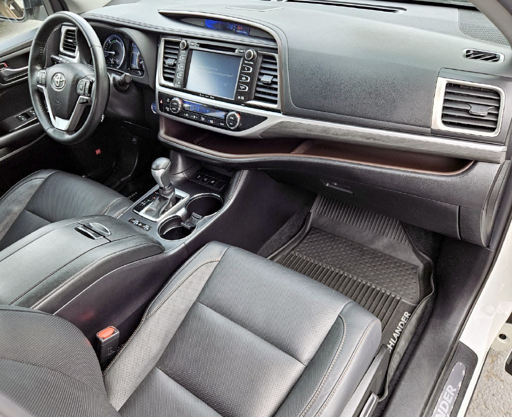 2019 Toyota Highlander Image 13