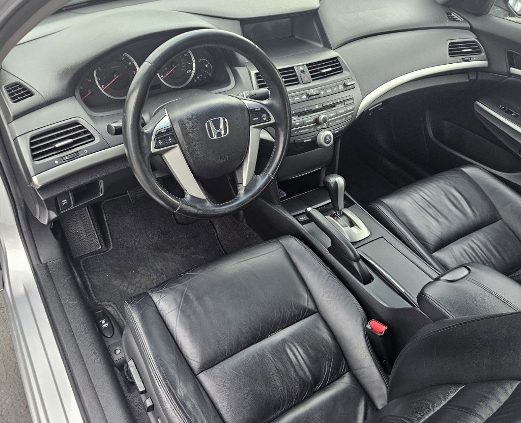 2008 Honda Accord Image 9