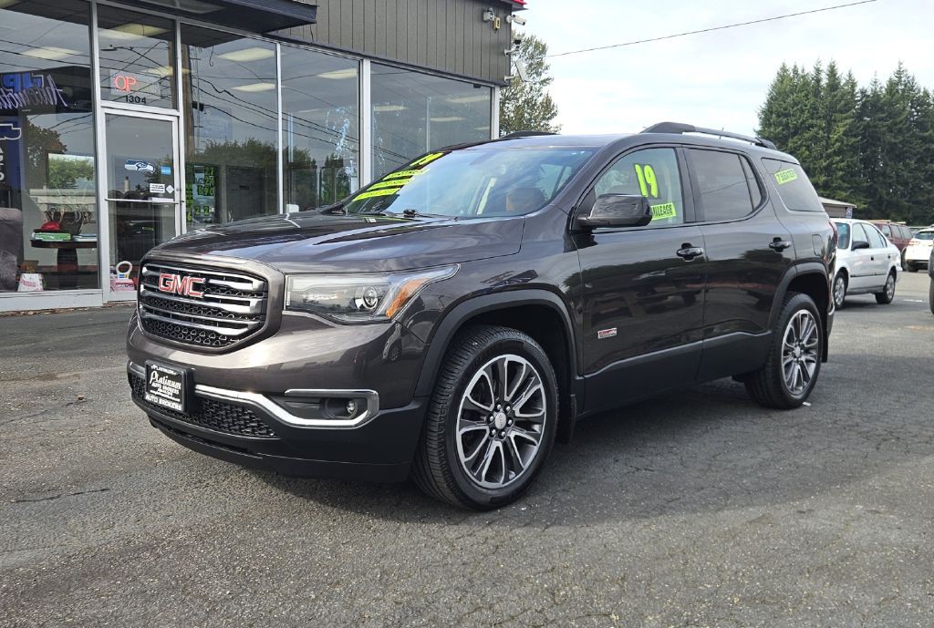 2019 GMC Acadia Image 1