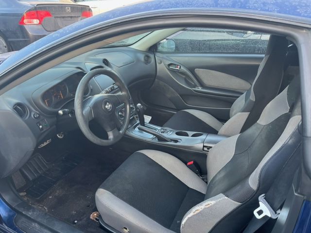 2004 Toyota Celica Image 4