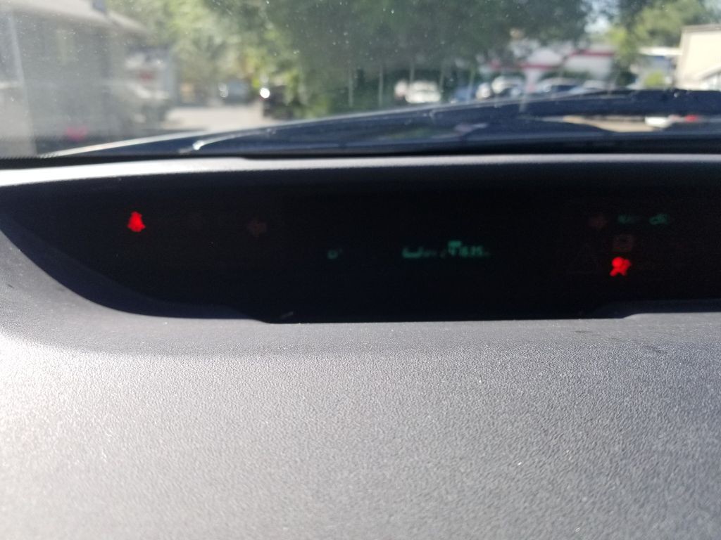 2005 Toyota Prius Image 24
