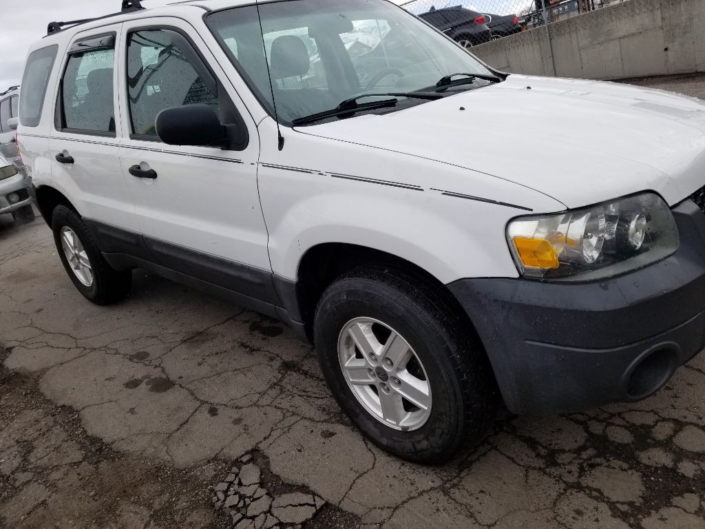 2006 Ford Escape Image 16