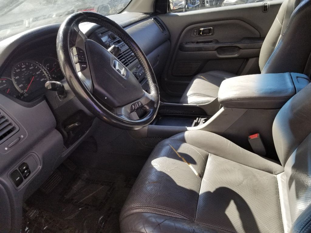 2004 Honda Pilot Image 8