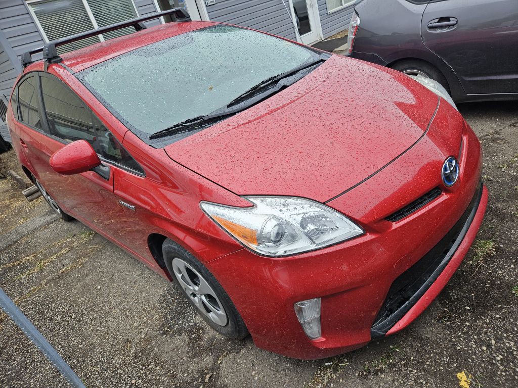 2015 Toyota Prius Image 2