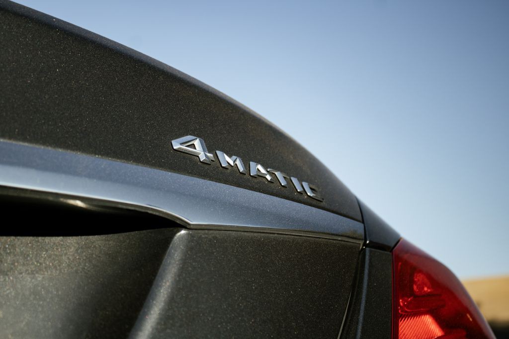 2015 Mercedes-Benz C-Class Image 17