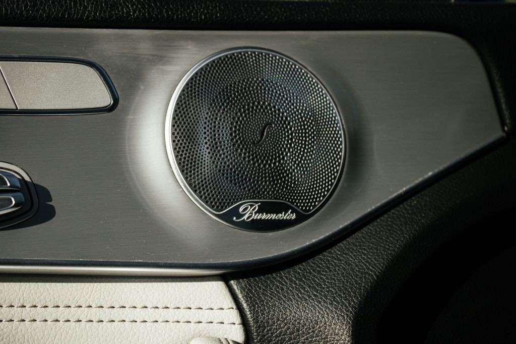 2015 Mercedes-Benz C-Class Image 36