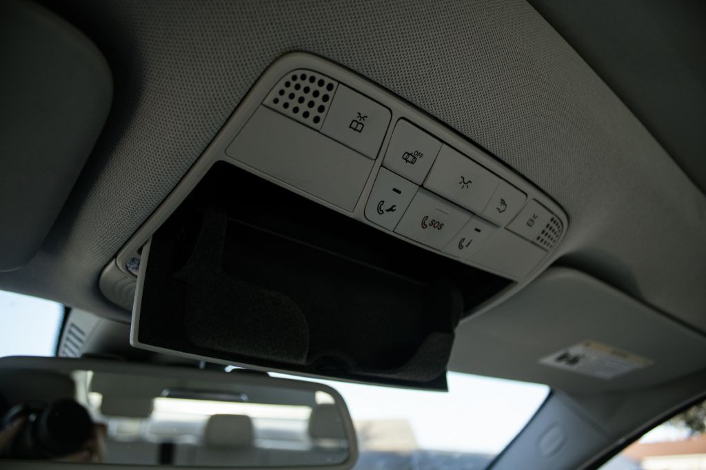 2015 Mercedes-Benz C-Class Image 51