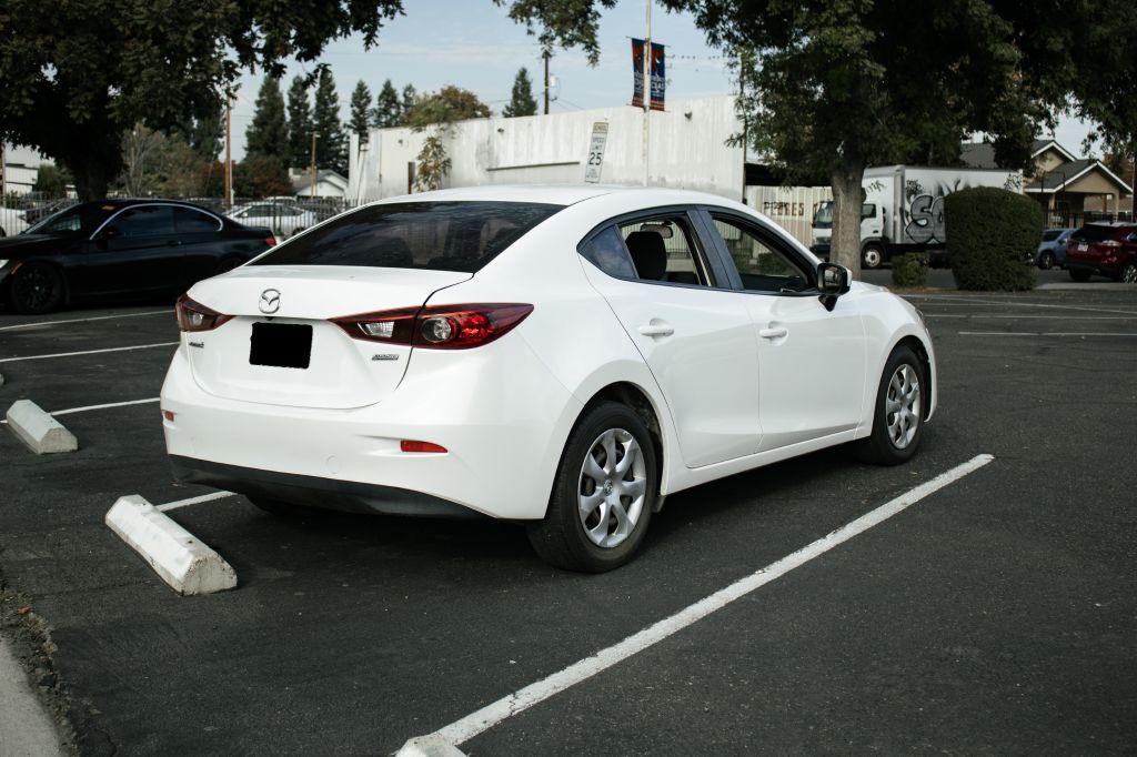 2017 Mazda Mazda3 Image 10