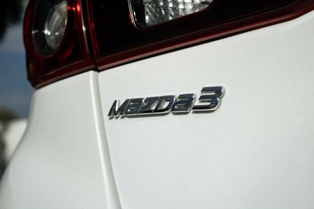 2017 Mazda Mazda3 Image 18