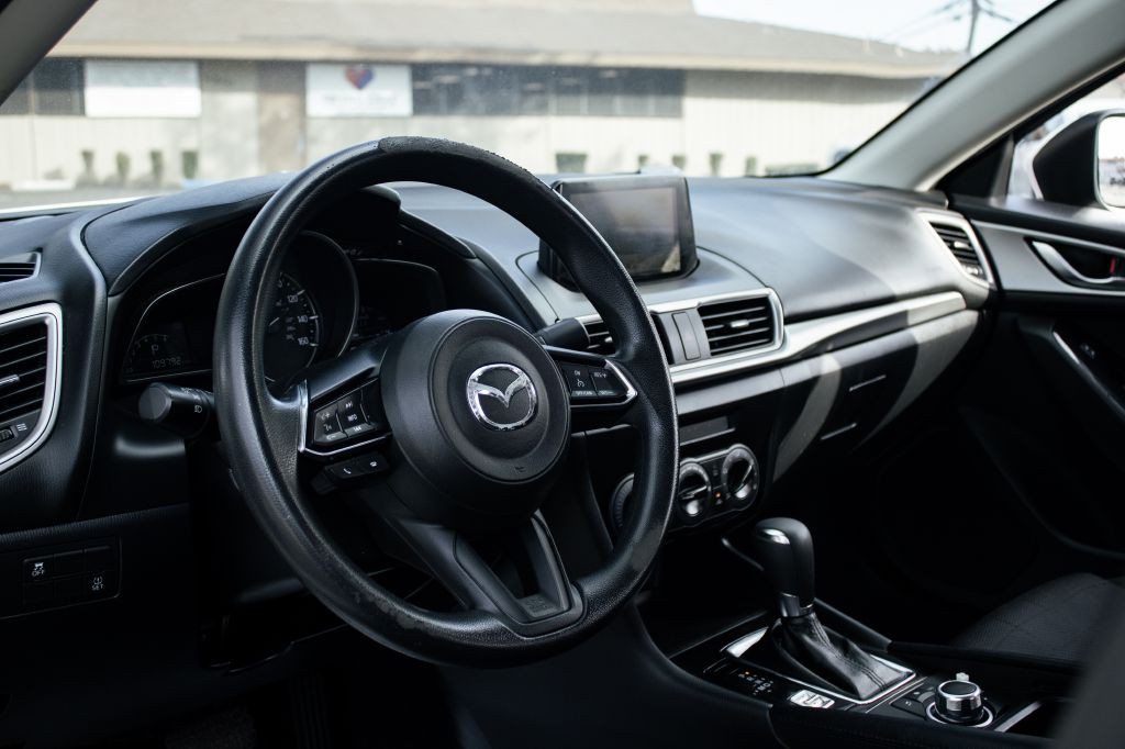 2017 Mazda Mazda3 Image 22