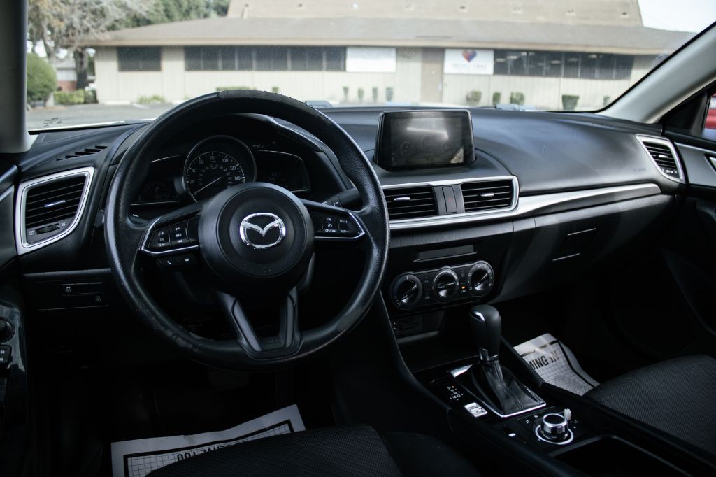 2017 Mazda Mazda3 Image 26