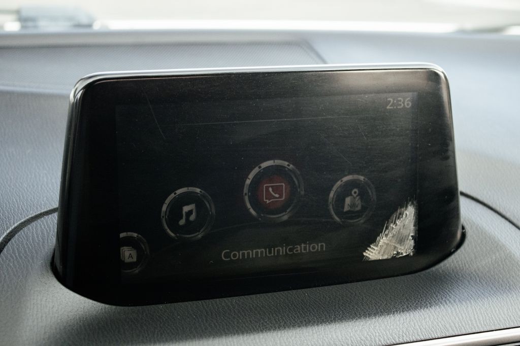 2017 Mazda Mazda3 Image 44