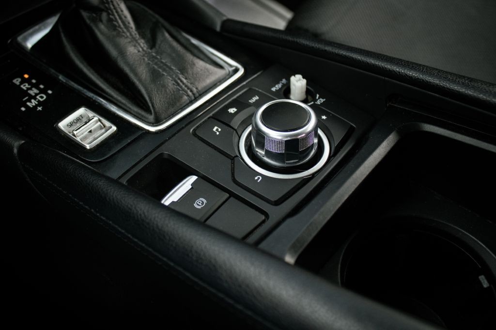 2017 Mazda Mazda3 Image 48