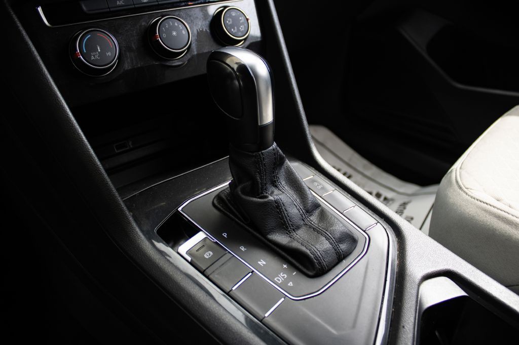 2019 Volkswagen Tiguan Image 15