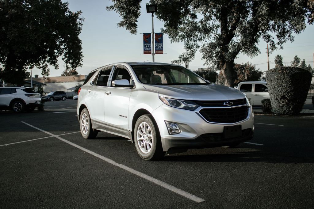 2020 Chevrolet Equinox Image 2