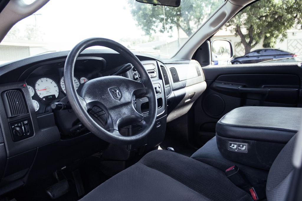 2003 Dodge Ram 1500 Image 7