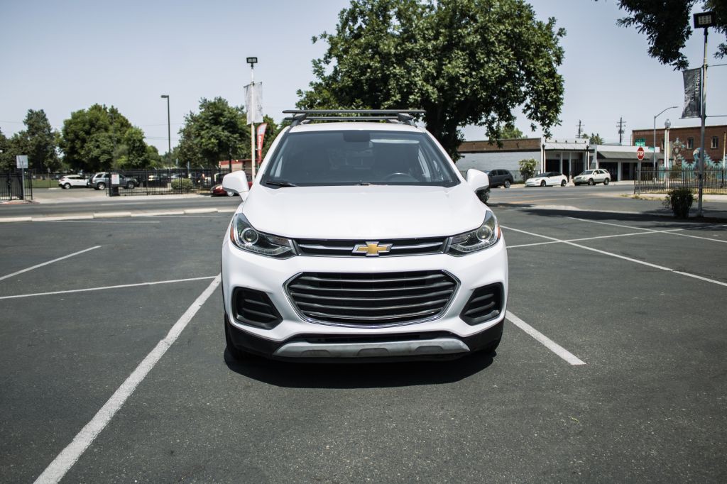 2017 Chevrolet Trax Image 2