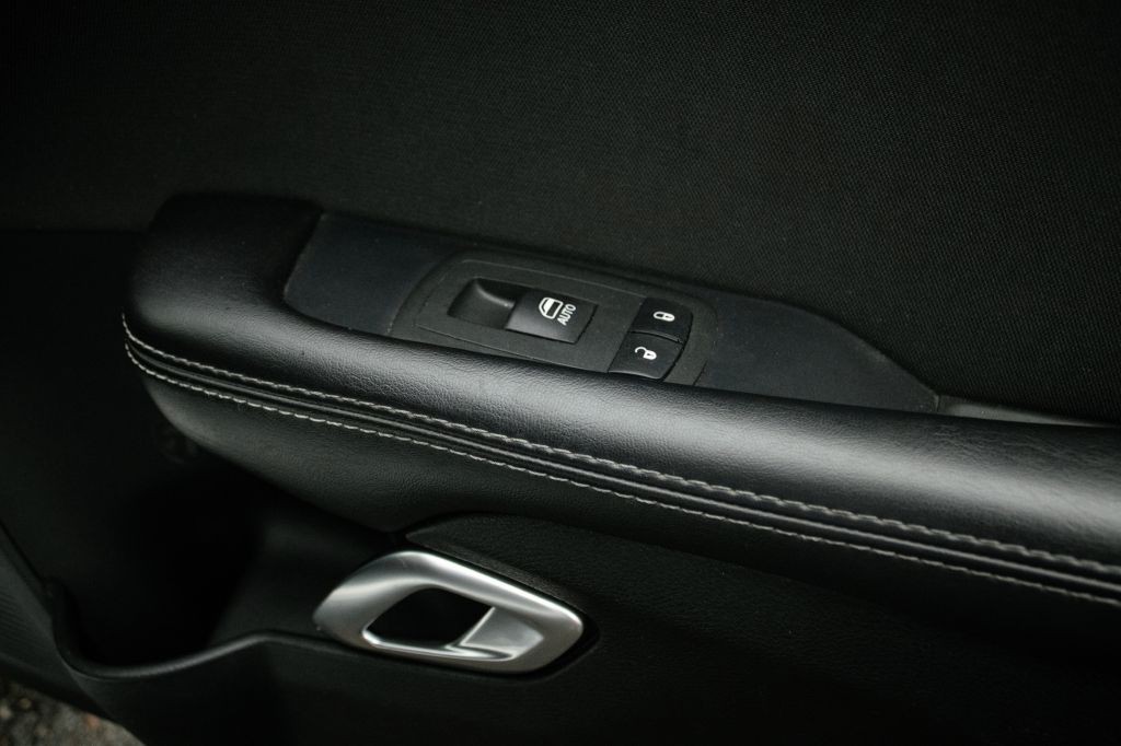 2019 Dodge Challenger Image 13