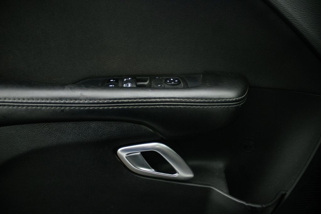 2019 Dodge Challenger Image 16