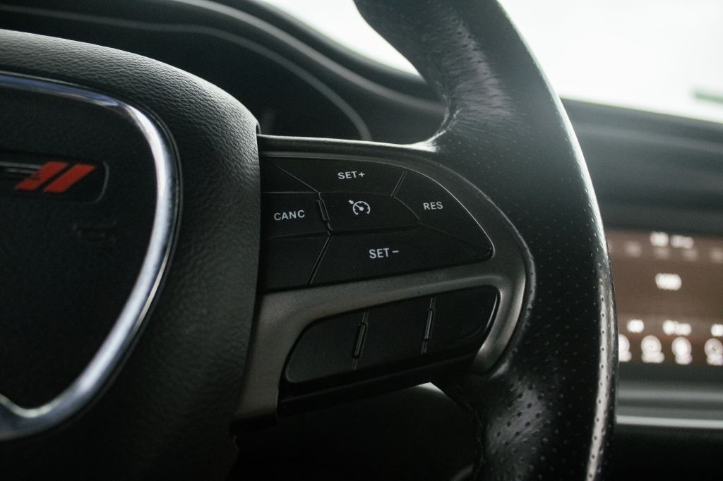 2019 Dodge Challenger Image 19