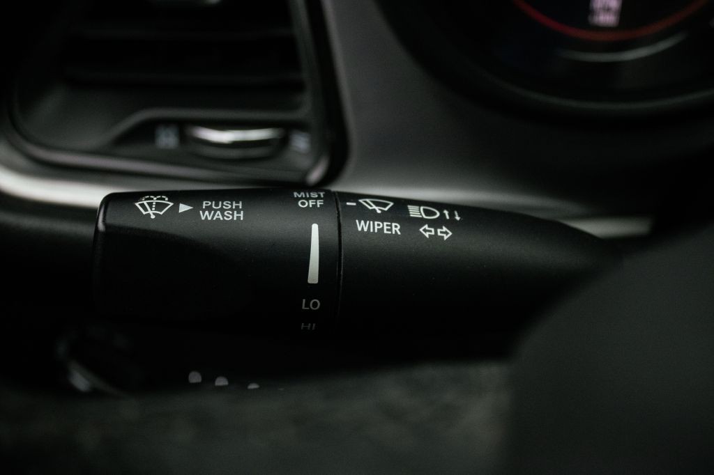 2019 Dodge Challenger Image 20