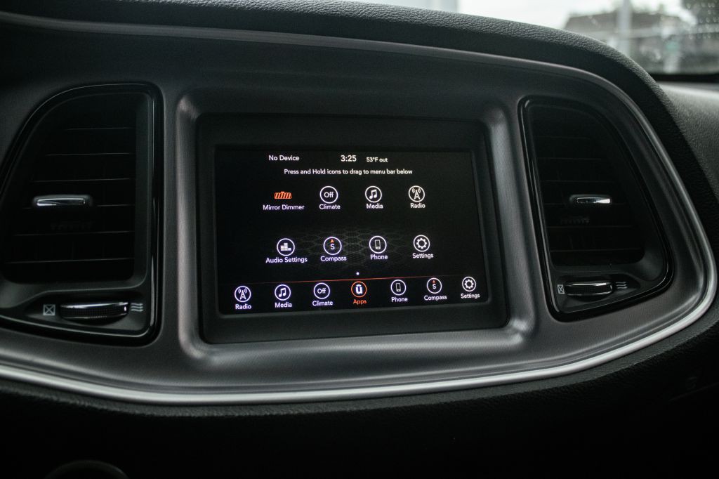 2019 Dodge Challenger Image 28