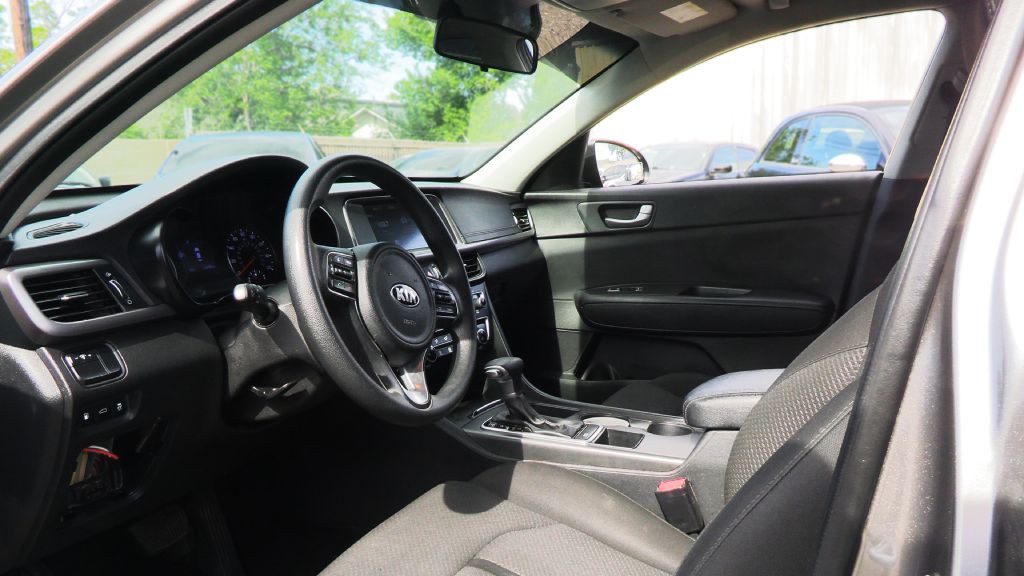 2018 Kia Optima Image 7