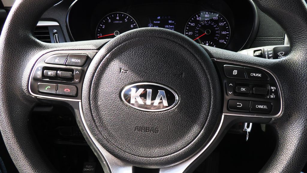 2018 Kia Optima Image 10