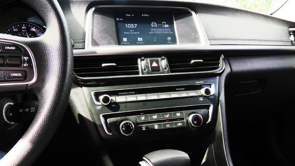 2018 Kia Optima Image 12