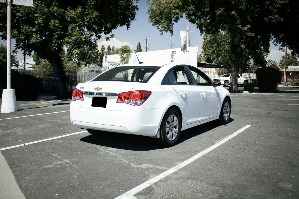 2013 Chevrolet Cruze Image 6