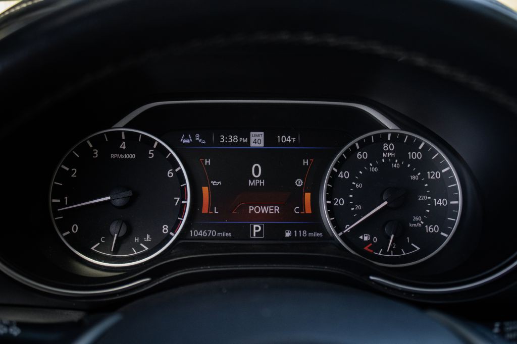 2020 Nissan Maxima Image 13