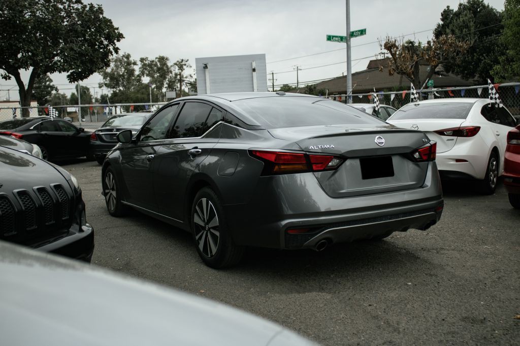 2019 Nissan Altima Image 4