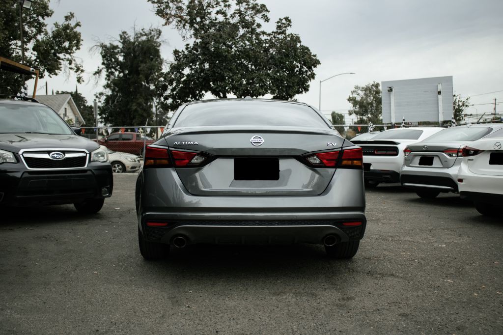 2019 Nissan Altima Image 5