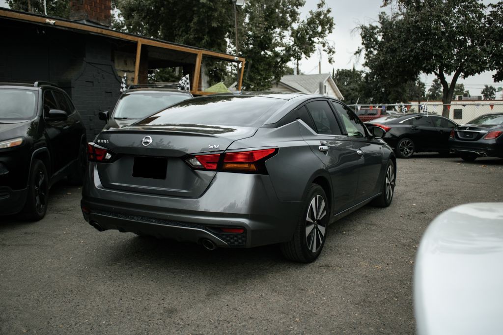 2019 Nissan Altima Image 6