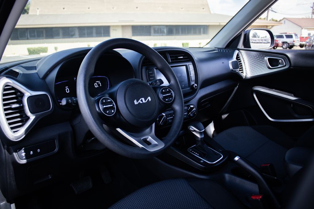 2023 Kia Soul Image 7