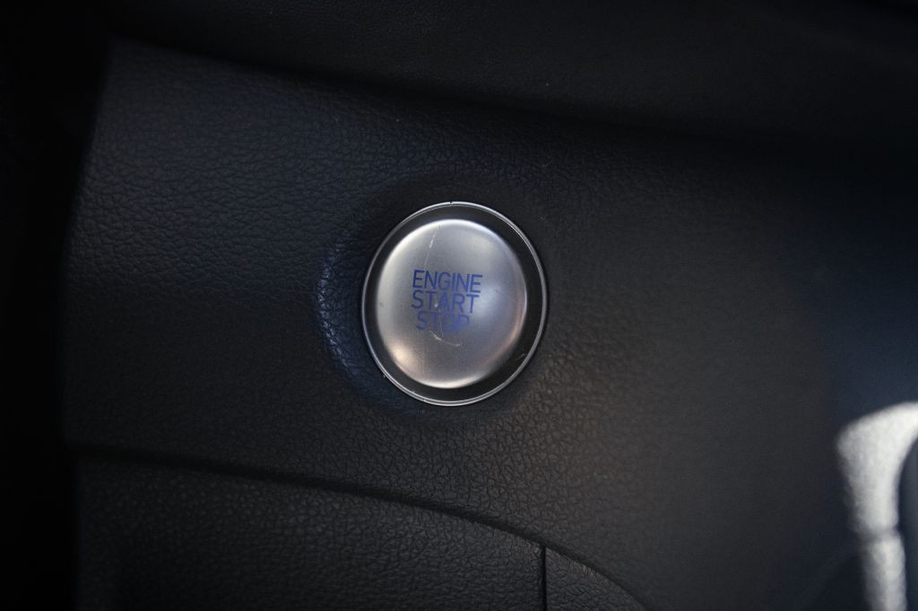2023 Hyundai Santa Fe Image 16