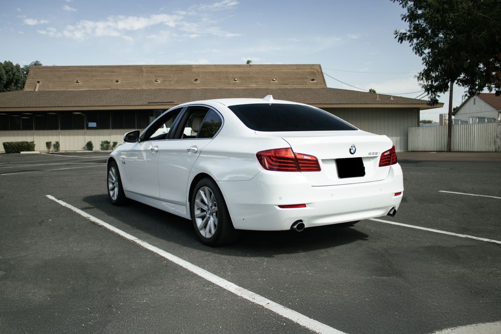 2014 BMW 5 Series Image 4