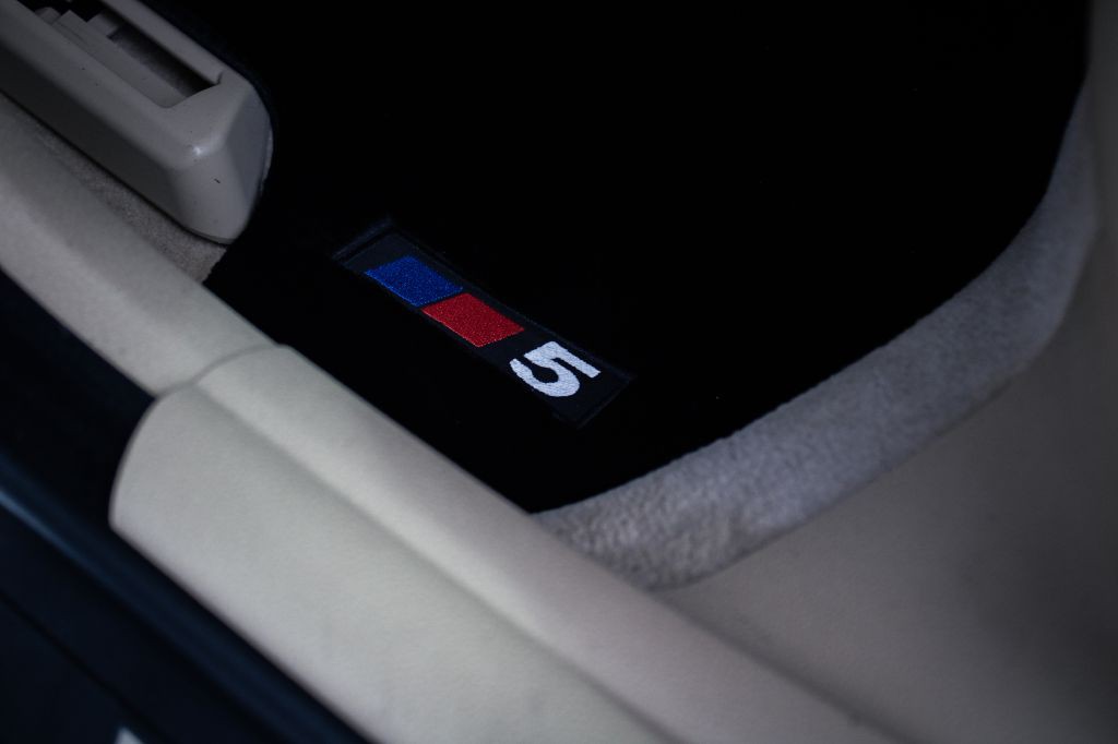 2014 BMW 5 Series Image 9