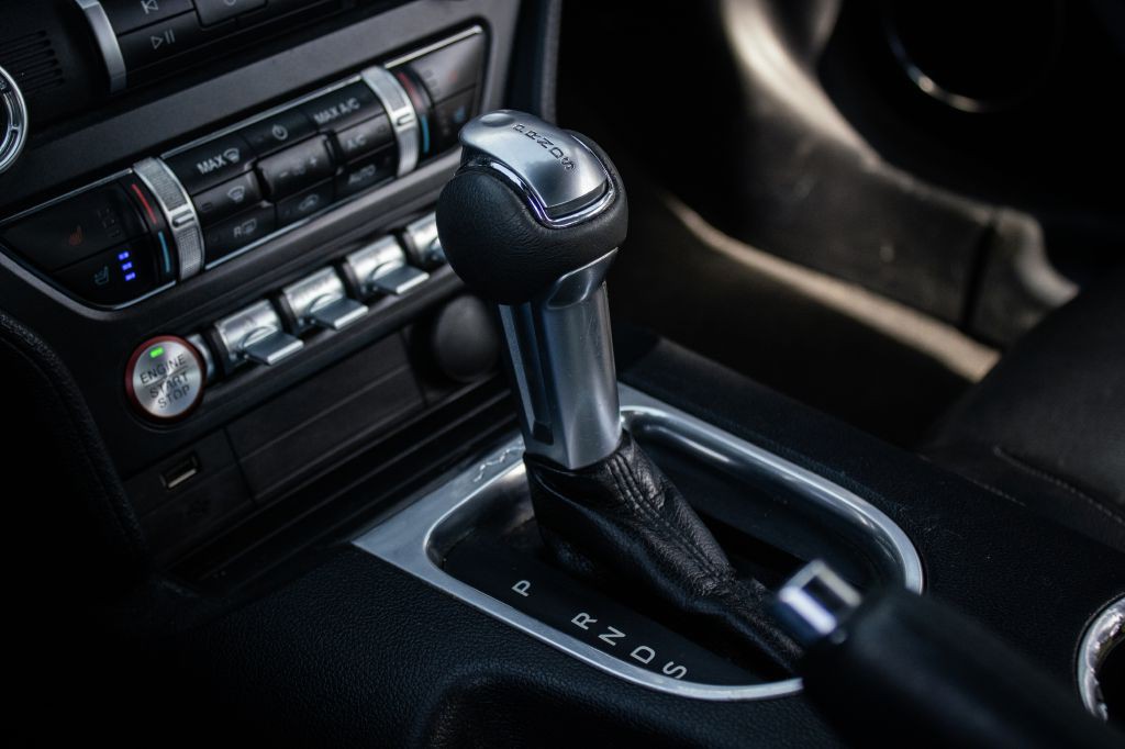 2019 Ford Mustang Image 20
