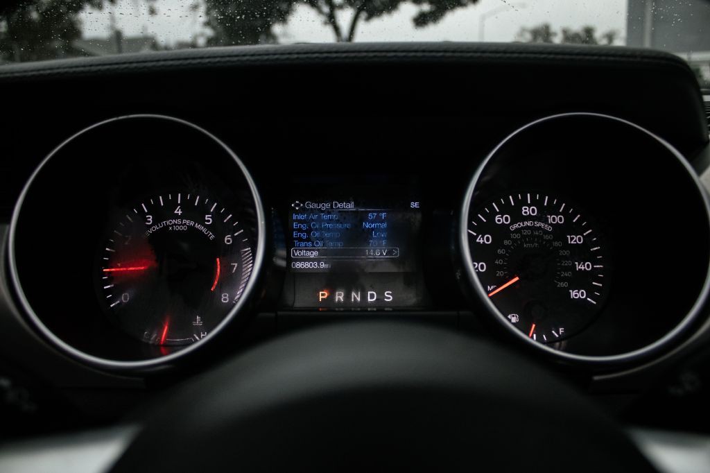 2019 Ford Mustang Image 21