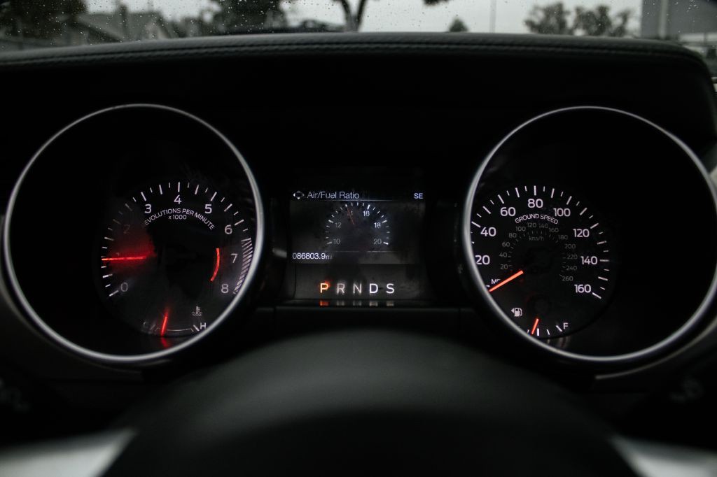 2019 Ford Mustang Image 24