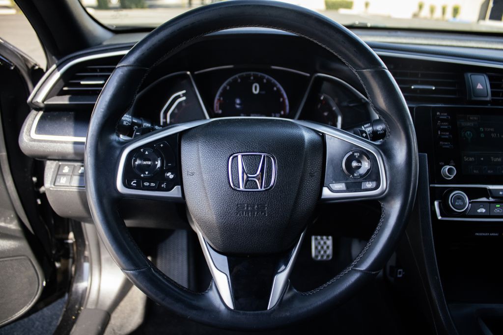 2020 Honda Civic Image 12