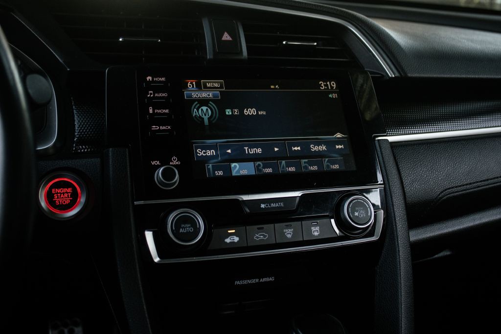 2020 Honda Civic Image 47