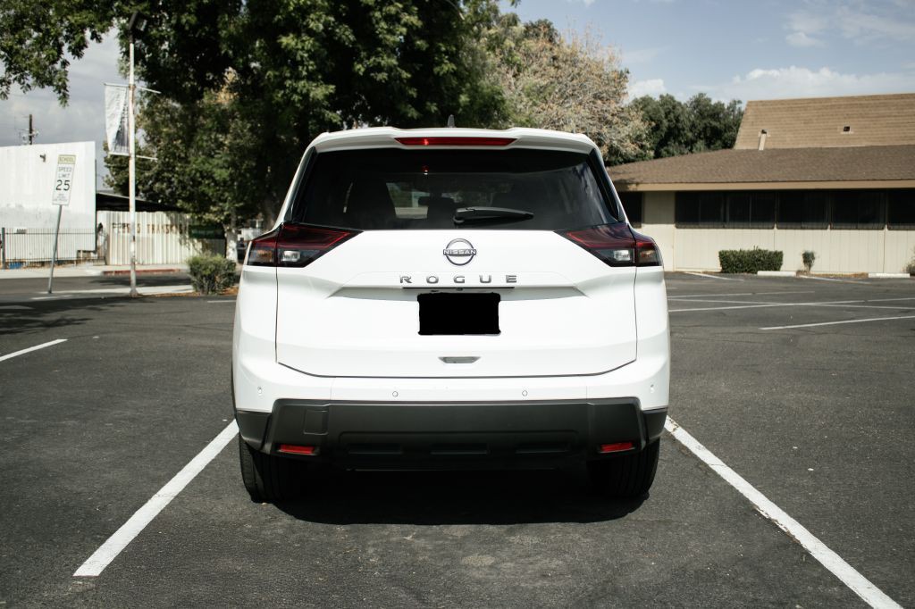 2024 Nissan Rogue Image 5