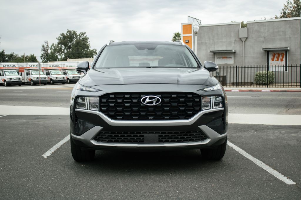 2023 Hyundai Santa Fe Image 2