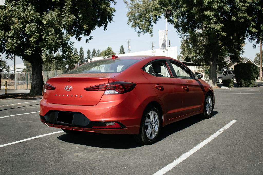 2020 Hyundai Elantra Image 6